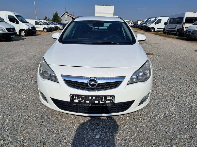 Opel Astra J 1.7 CDTI
