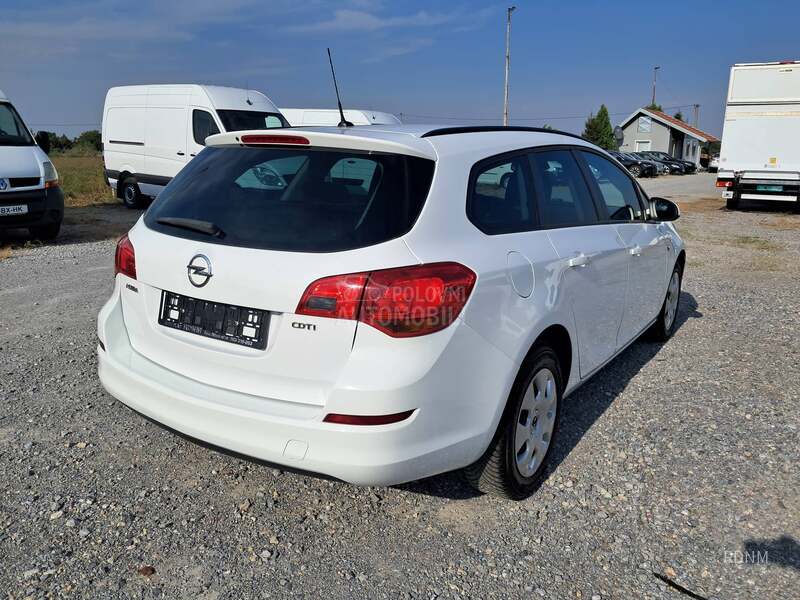 Opel Astra J 1.7 CDTI