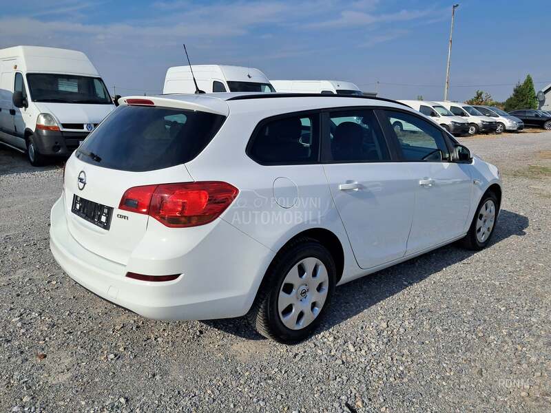 Opel Astra J 1.7 CDTI