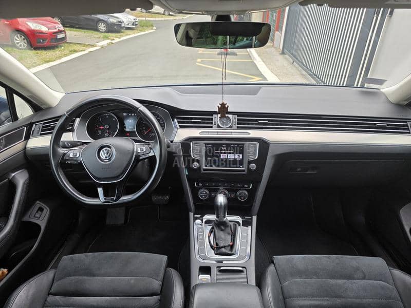 Volkswagen Passat B8 HIGHLINE Volkswagen Passat B8 HIGHLINE