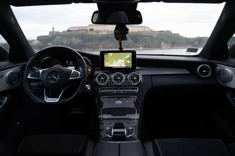 Mercedes Benz C 43 AMG 3.0