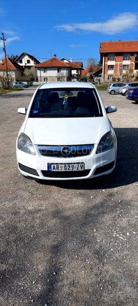 Opel Zafira 1.9 Opel Zafira 1.9
