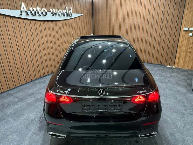 Mercedes Benz E 300 e 4m AMG PANO