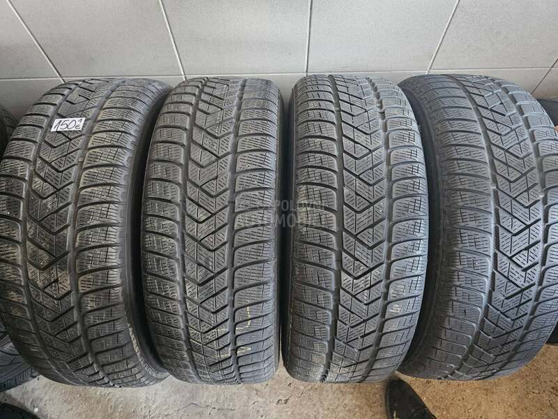 Pirelli 235/65 R17 Zimska