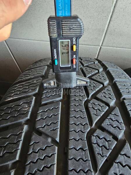 Petlas 215/60 R17 Zimska