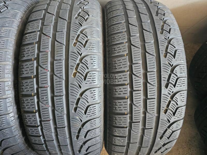 Pirelli 205/50 R17 Zimska