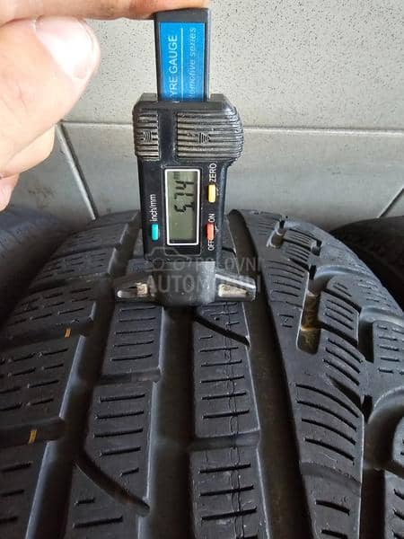 Pirelli 205/50 R17 Zimska