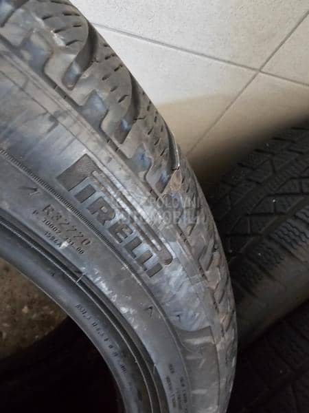 Pirelli 255/40 R21 Zimska