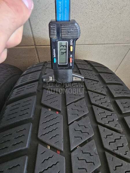 Continental 215/65 R16 Zimska