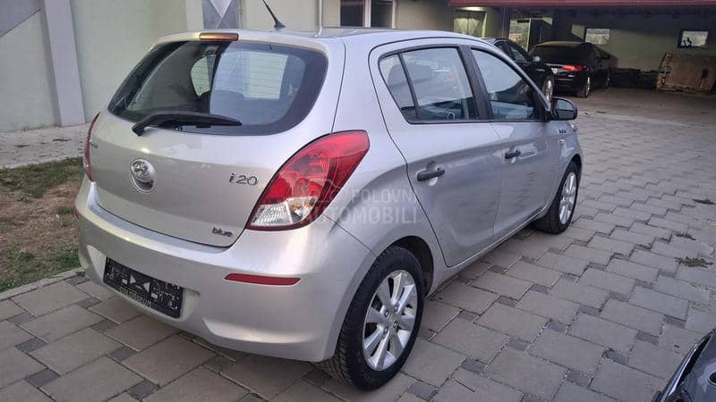 Hyundai i20 