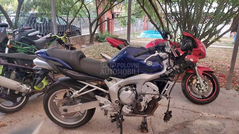 Yamaha fazer fz6 delovi