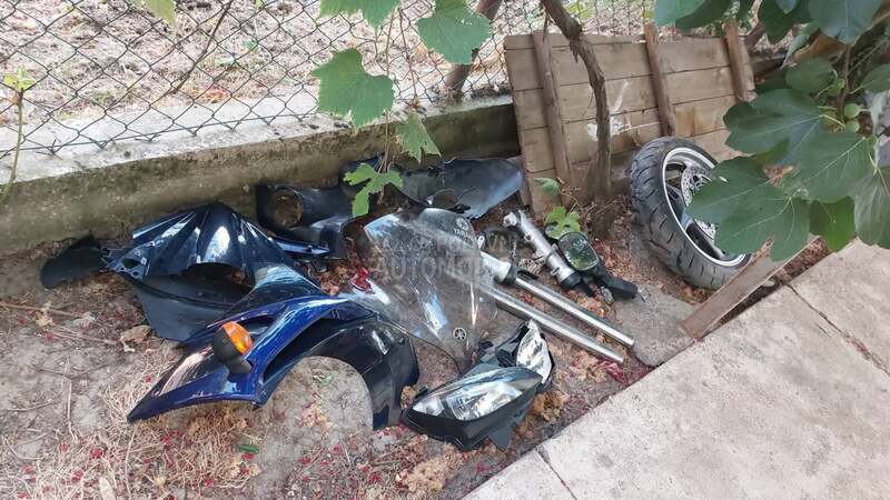 Yamaha fazer fz6 delovi