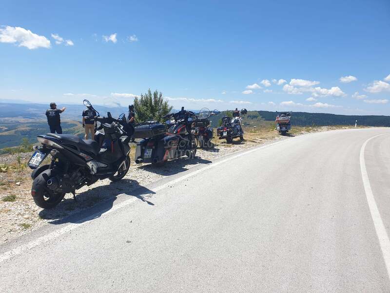 Aprilia sr max 300