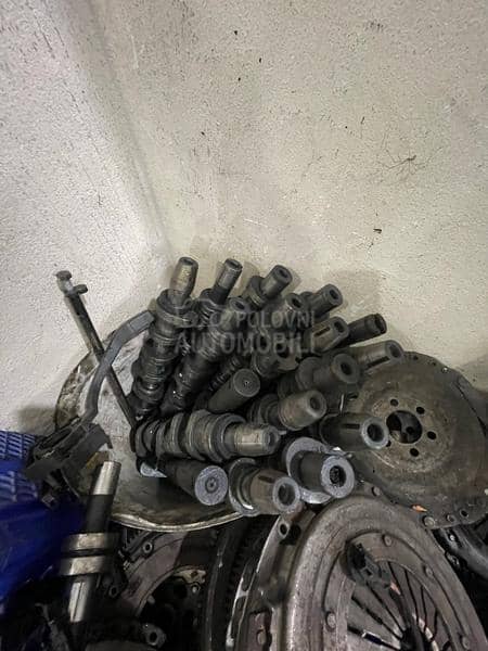 Volkswagen Golf Vw 2014. god. -  kompletan auto u delovima