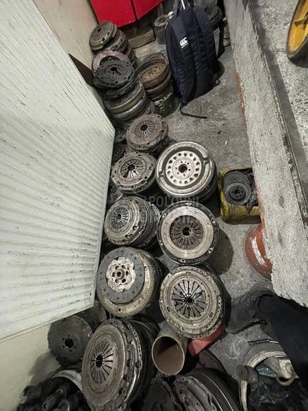 Volkswagen Golf Vw 2014. god. -  kompletan auto u delovima