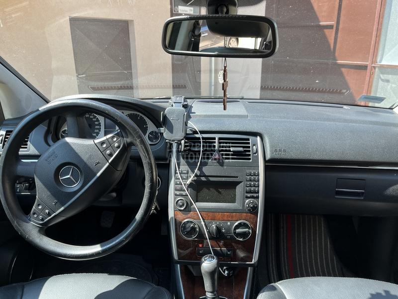 Mercedes Benz B 180 180 CDI