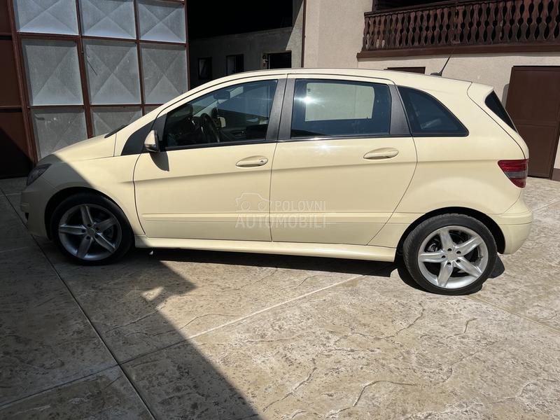 Mercedes Benz B 180 180 CDI