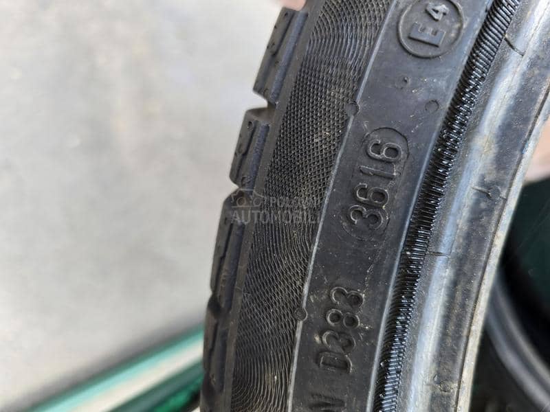 Continental 245/35 R19 Zimska