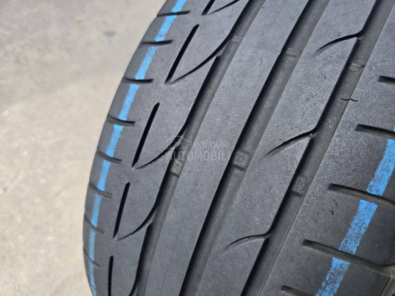 Bridgestone 225/40 R19 Letnja