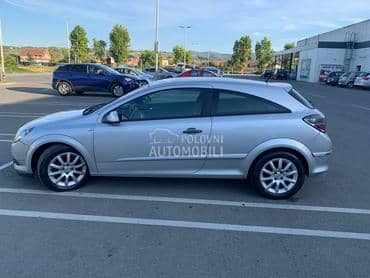 Opel Astra H GTC