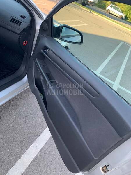 Opel Astra H GTC