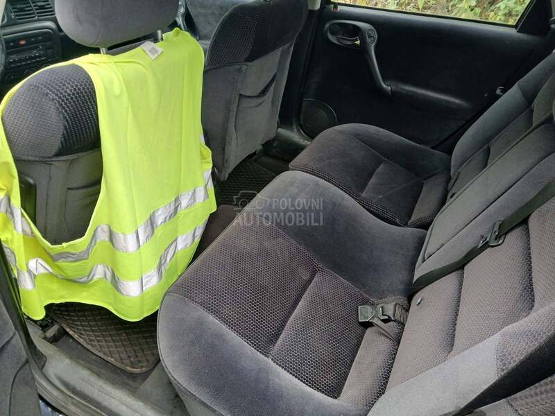 Opel Vectra B 