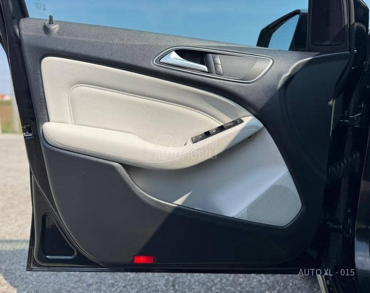 Mercedes Benz B 180 CDI / PREMIUM