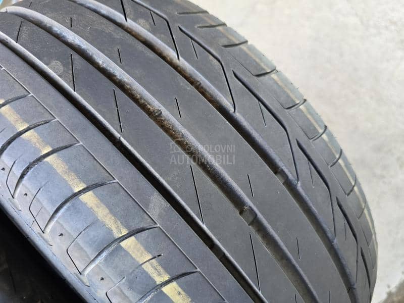 Bridgestone 245/55 R17 Letnja