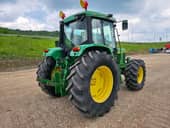 John Deere 6110