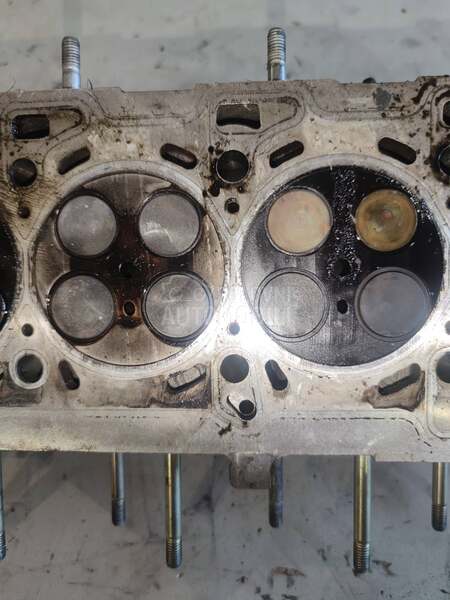 Glava motora 2.4 20v