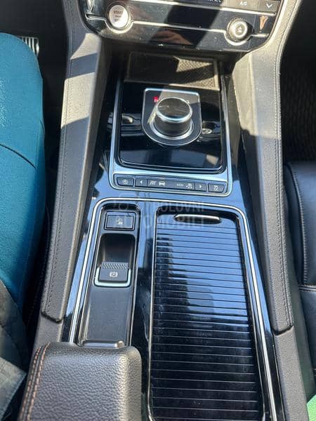 Jaguar F pace  Jaguar F pace