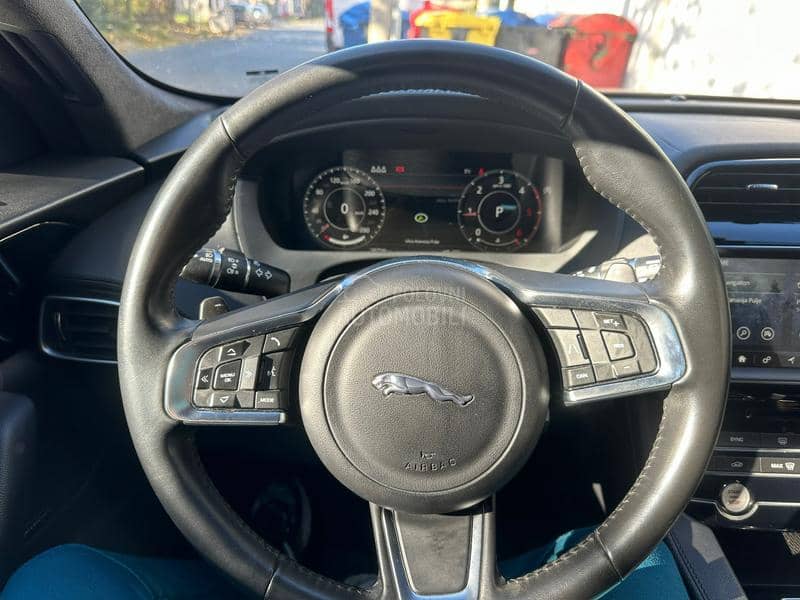 Jaguar F pace  Jaguar F pace