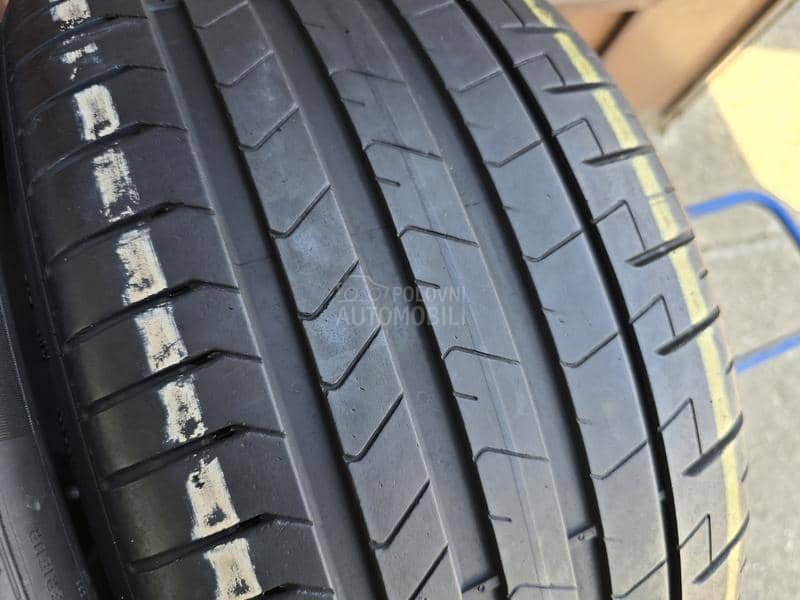 Pirelli 265/30 R19 Letnja