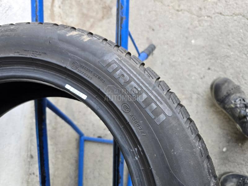 Pirelli 205/60 R17 Zimska