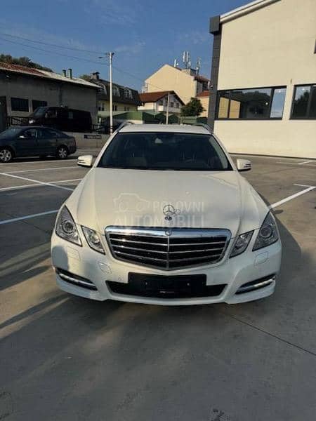Mercedes Benz E 200 E 200 T CG1