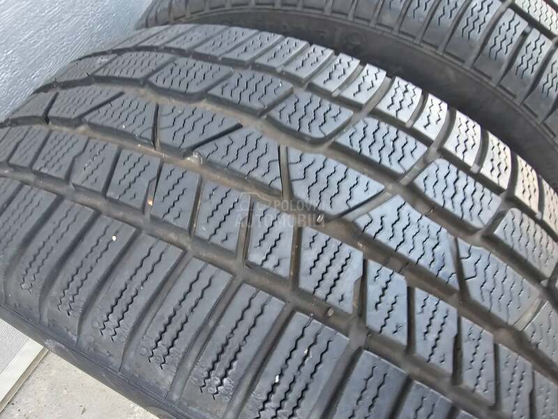 Continental 245/40 R19 Zimska
