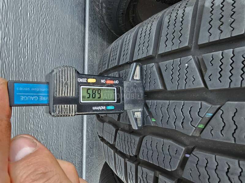 Continental 215/60 R16 Zimska