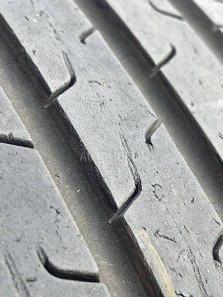 Continental 235/55 R18 Letnja