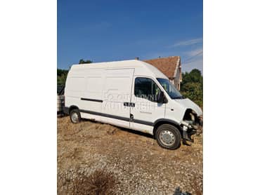 renault master 2.5 2007
