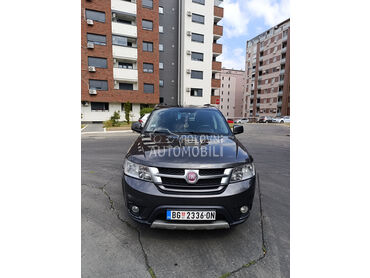 Fiat Freemont 