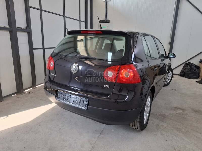 Volkswagen Golf 5 1.9TDI