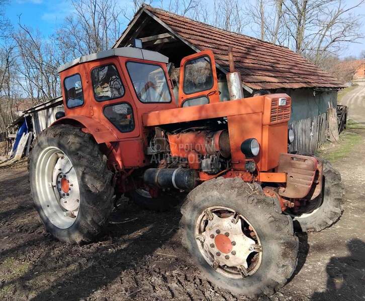 Belarus T40 4X4