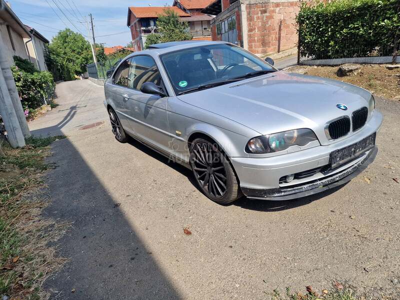 BMW 323 e46 cupe invidual