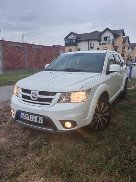 Fiat Freemont 