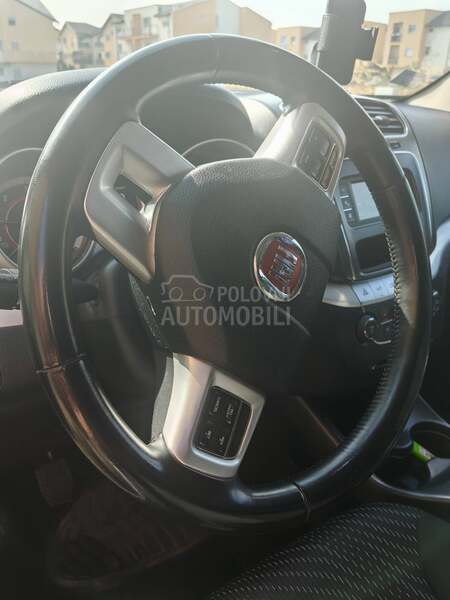 Fiat Freemont 