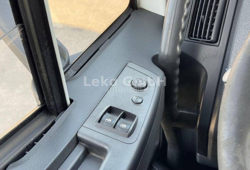 Iveco EUROCARGO 140E18