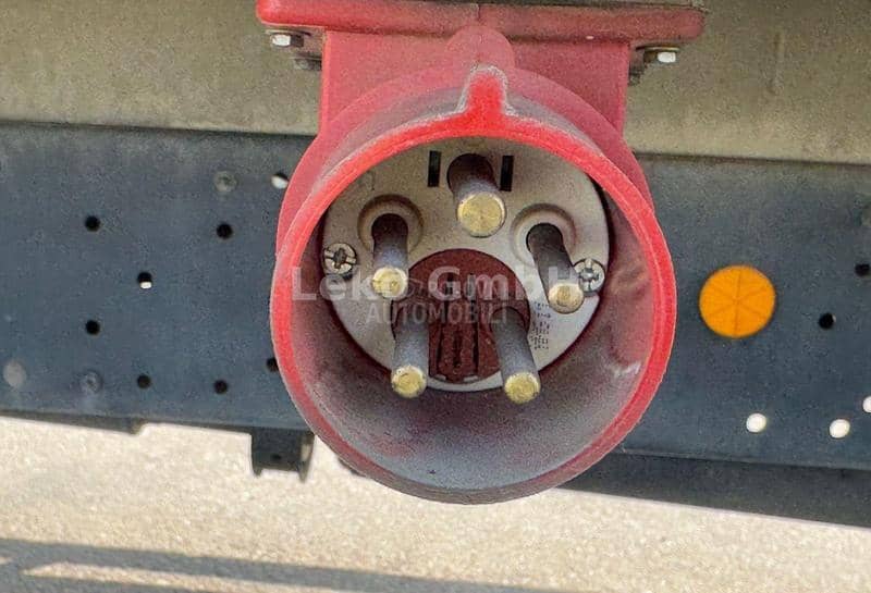 Iveco EUROCARGO 140E18