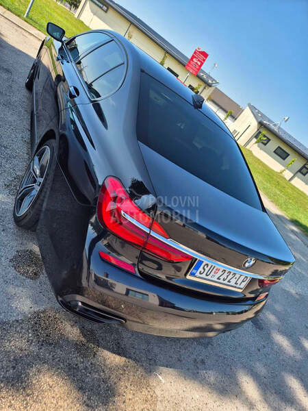 BMW 750 