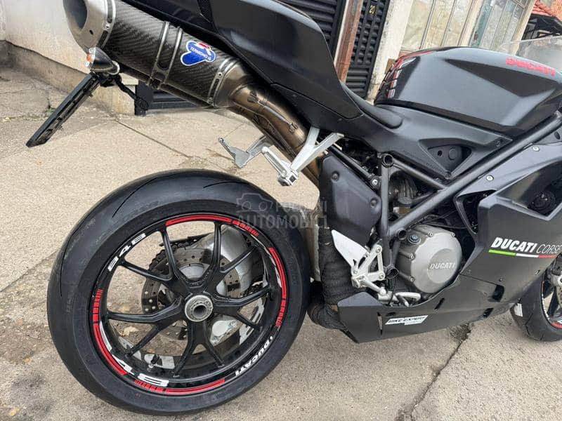 Ducati 848