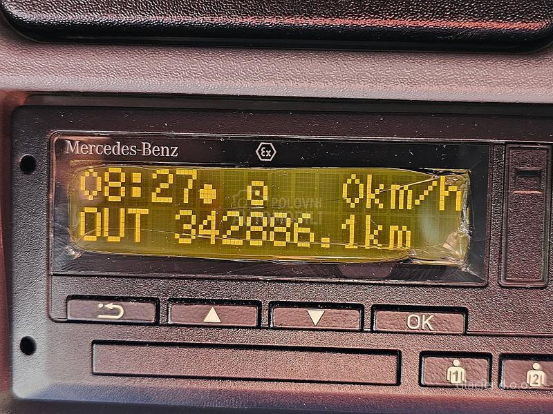 Mercedes Benz 816 / BOX 4.4 m